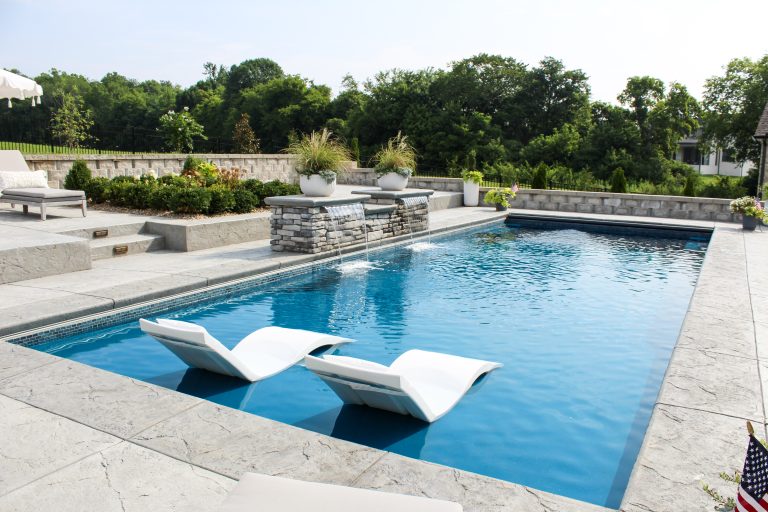 Bondi (U.S. Patent #10,472,839) in Aquamarine Shimmer