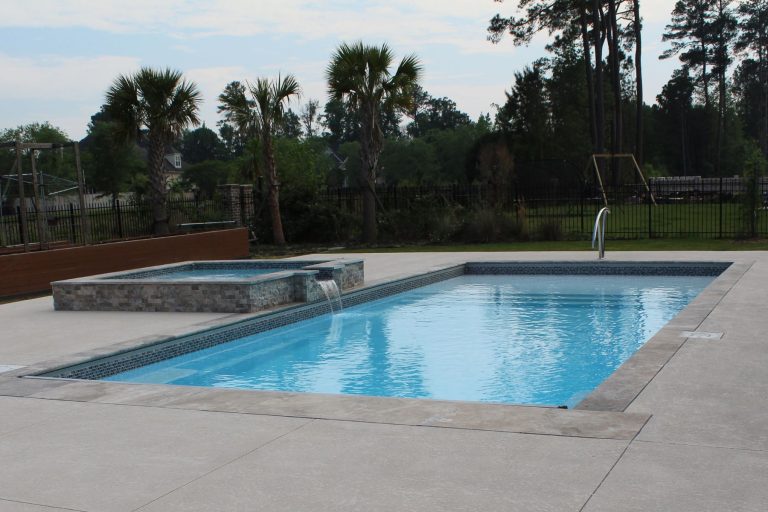 Bondi (U.S. Patent #10,472,839) in Arctic Shimmer with Cube Spa