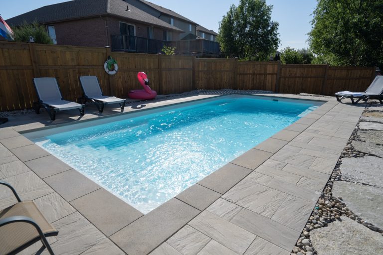 Laguna in Arctic Shimmer