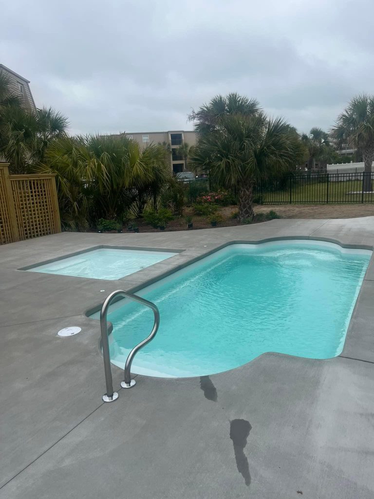 Milano in Arctic Shimmer with Sundeck