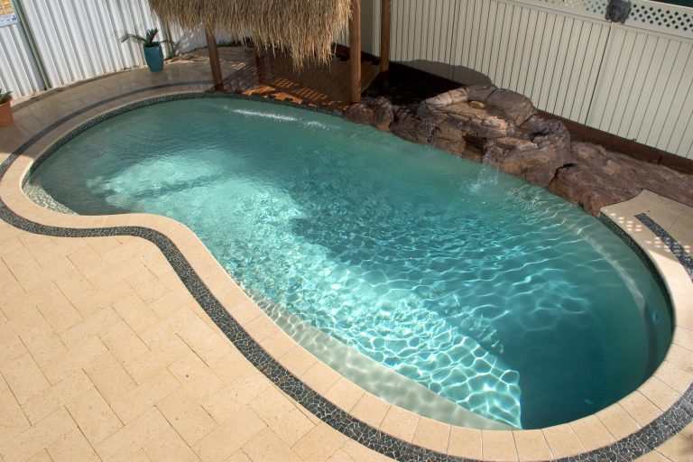 Oyster in Sandstone Shimmer