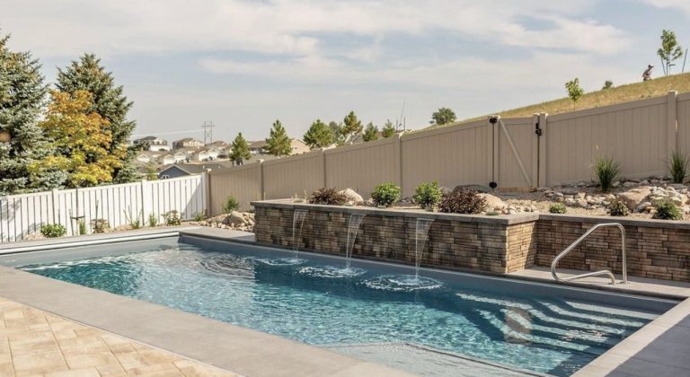 Whitsunday Lounger in Arctic