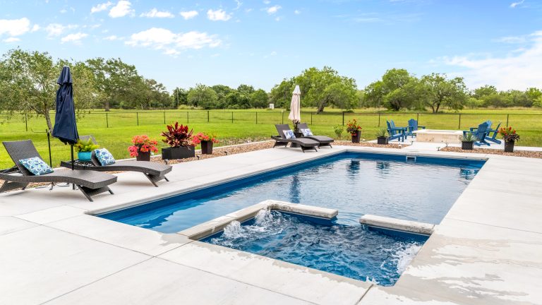 Castaway Fibreglass Pool